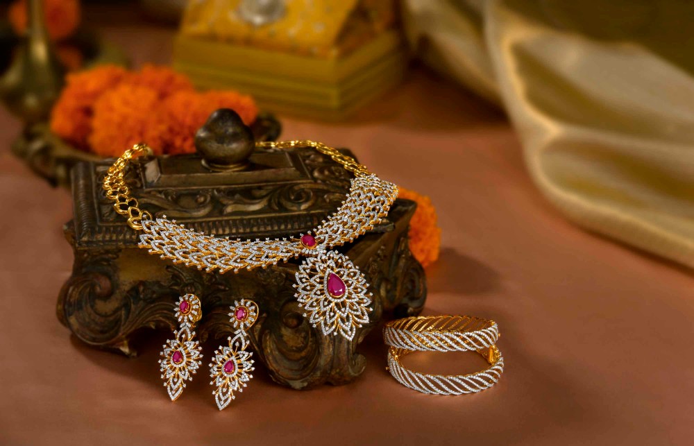 Kalyan Jewellers | Bridal Jewellery | India, Dubai-UAE and Oman | Weddingsutra Favorites