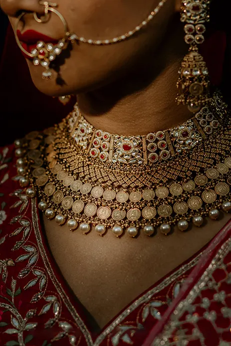 Gold Jewellery - Necklaces/Harams, Earrings/Jhumkis/Chandbali,  Bangles/Bracelets, Nallapusalu, Pendant Sets, Vanki