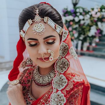 Make a statement at your intimate wedding with these colorful eye makeup looks