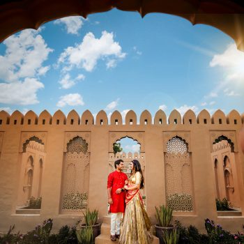 Hunting for destinations for a pre-wedding photoshoot? Sets In The City has you covered with its picture-perfect setups!