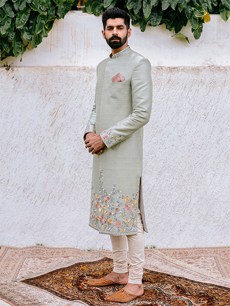 Groom's outfit for intimate wedding