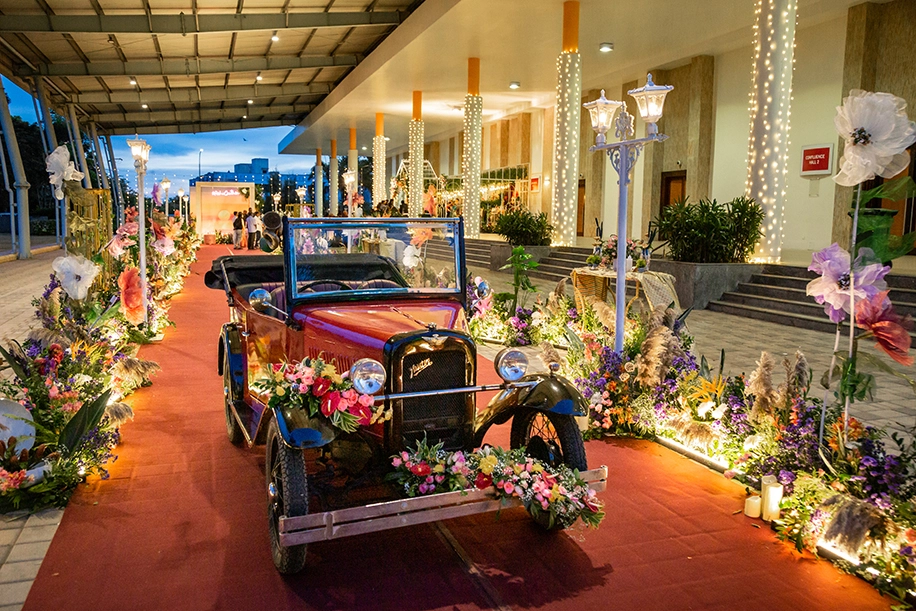 Aishwarya Subha and Gautham Sethuraman, Grande Bay Resort and Spa Mahabalipuram