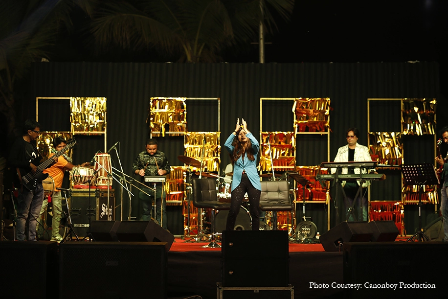 Alka and Meet, Surat