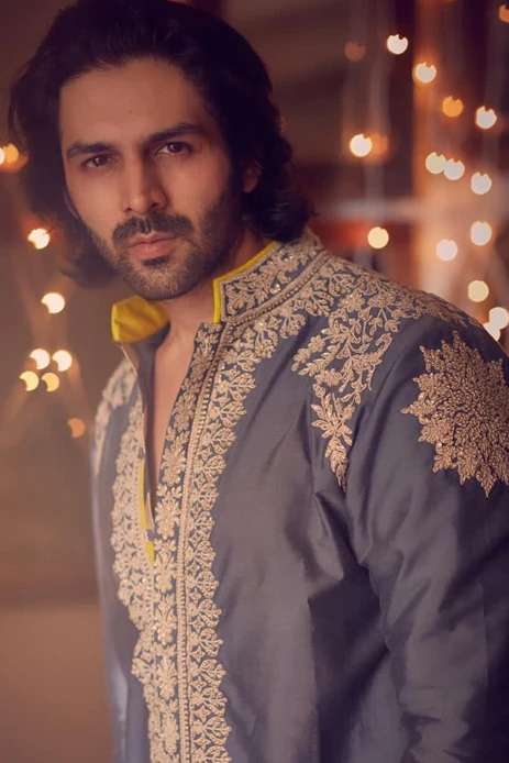 Bollywood Actors Diwali outfits