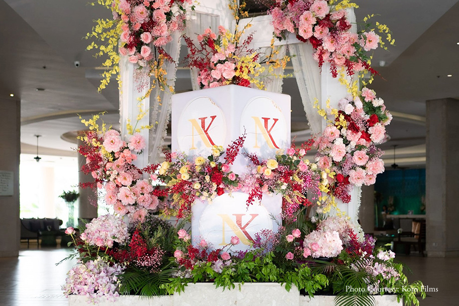 Mehendi floral decor by Keeran the Wedding Planner