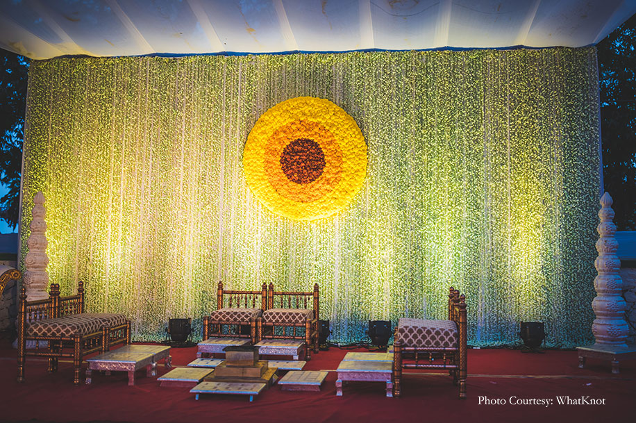 floral decor for eco-friendly wedding