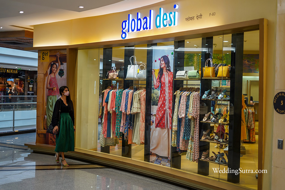 global desi bride and bridesmaid shopping at Phoenix Marketcity Mumbai