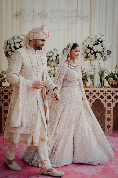 This Qatar-based couple’s Delhi wedding saw a confluence of enchanting moments and tender traditions