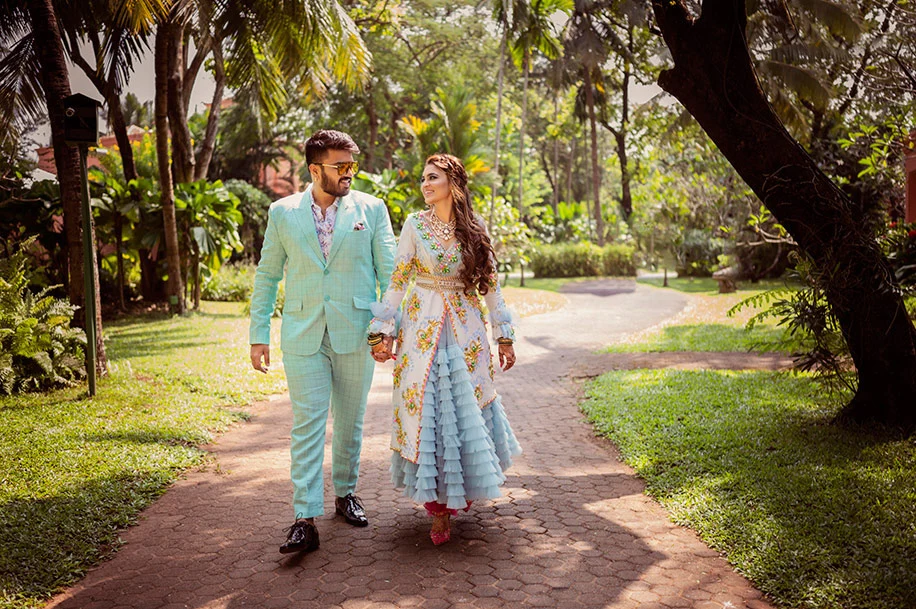 Indo-Western Outfits To Wear At Weddings Inspired By Fashion Bloggers