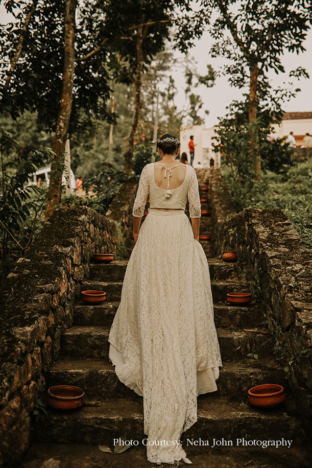 Teen Who 'Ruined' Friend's Wedding by Wearing a White Bridal Dress Cheered-hoanganhbinhduong.edu.vn