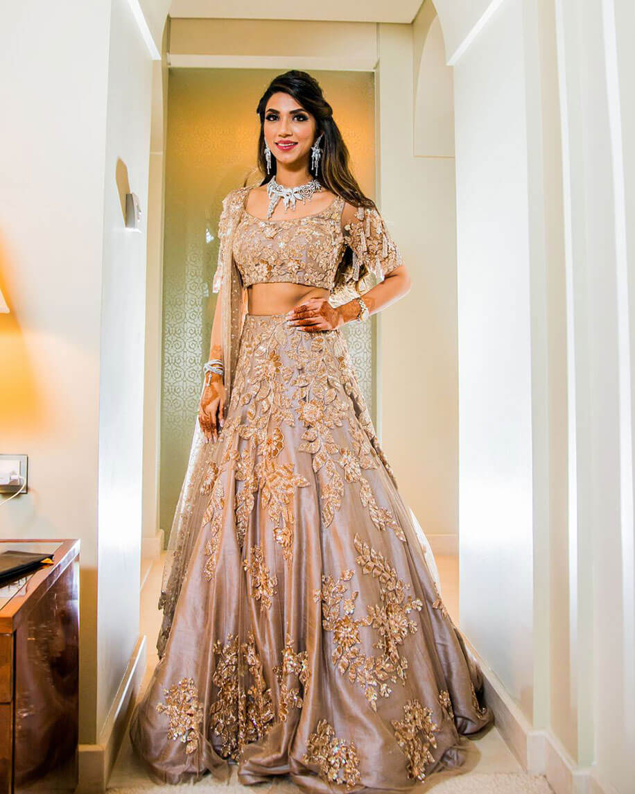 Ethnic Gowns | Manish Malhotra Wedding Gown | Freeup-hancorp34.com.vn