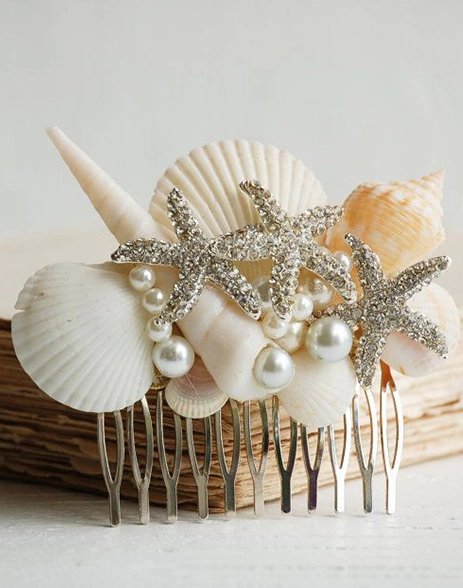 Sea shell jewellery