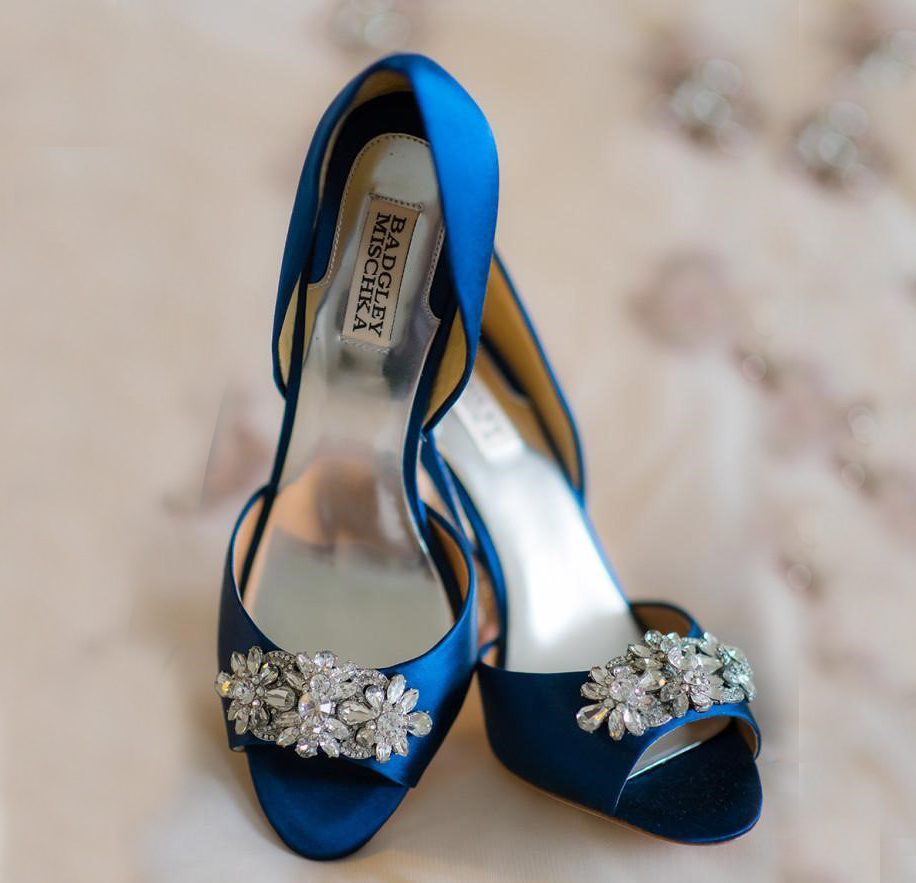 20 Wedding Shoes With A Pop of Color - WeddingSutra