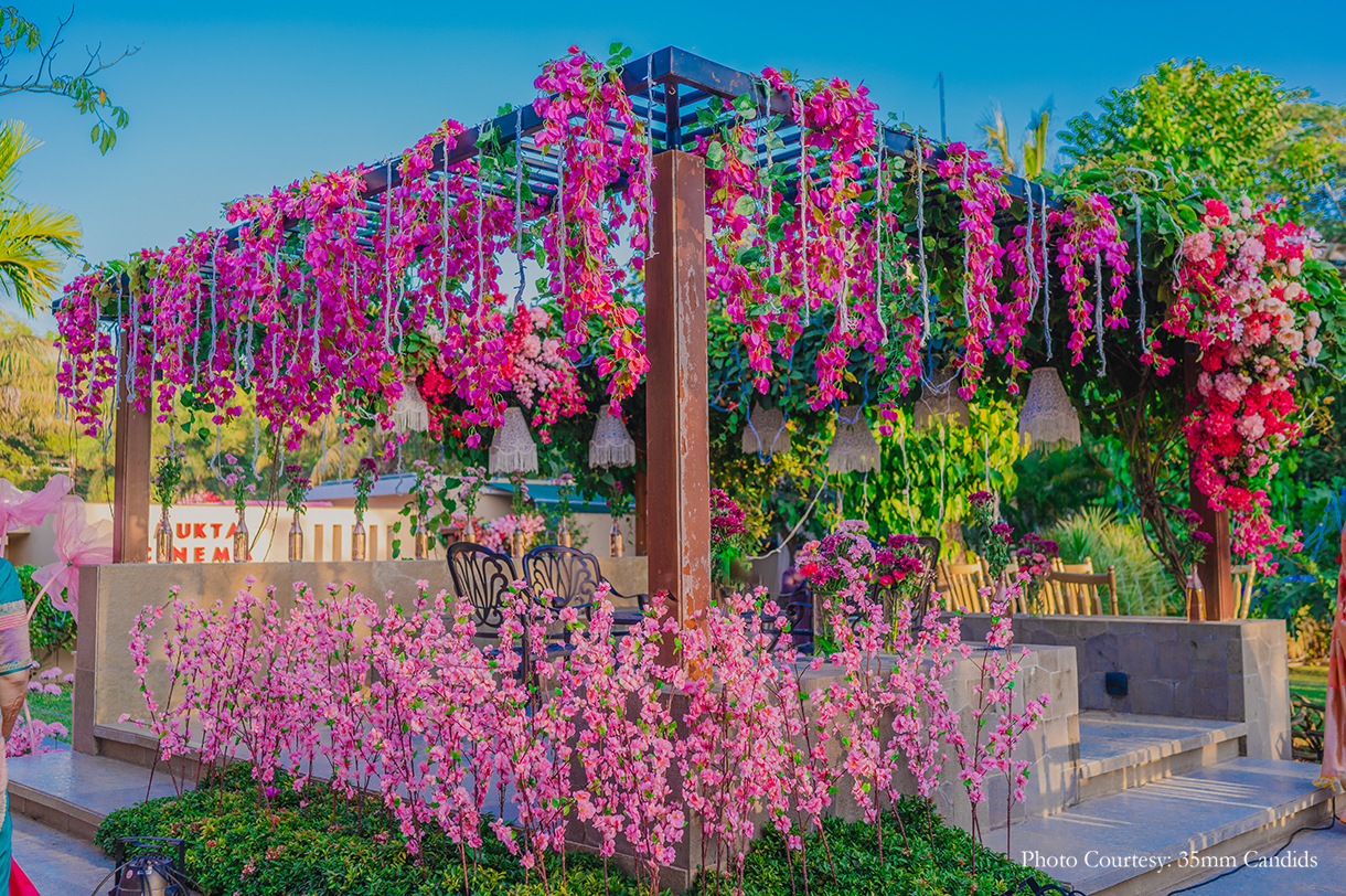 Amruta Shewale and Mohit Kotkar, Karjat