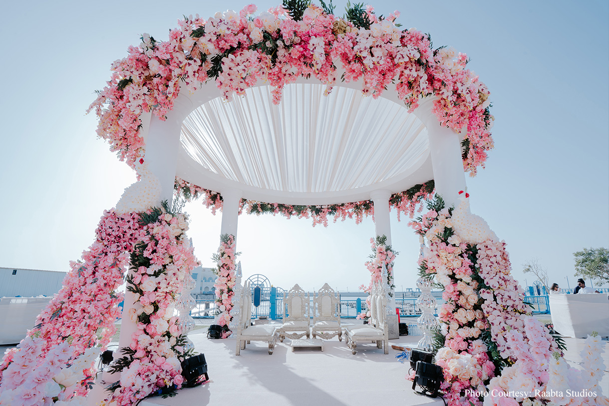 Khushboo and Shubham, Qatar