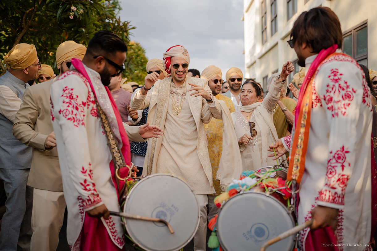 Meeta Gianani and Sohan Vaswani, Thailand