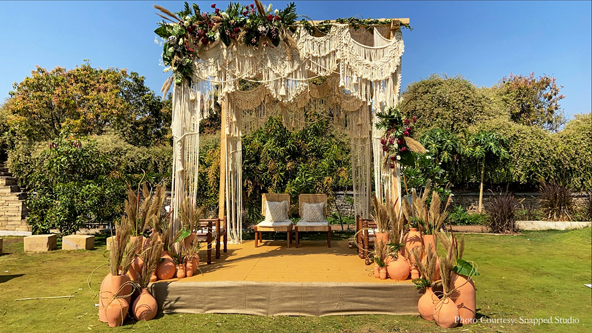 Mitika Bajpai and Ridhesh Sejpal, Gujarat