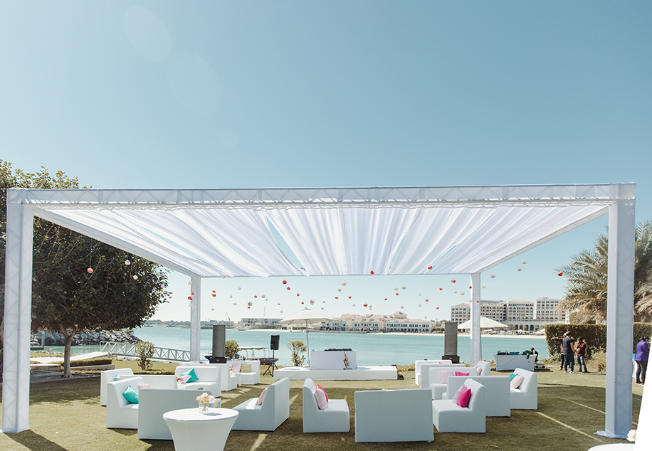 White decor for brunch at abu dhabi White decor for brunch at abu dhabi