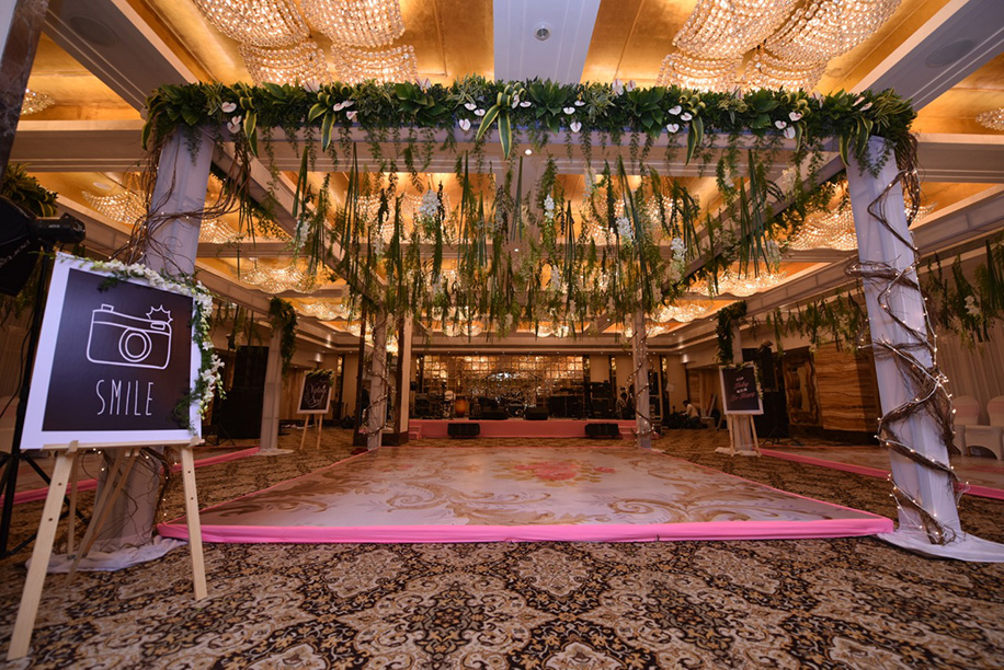 Inspirational Decor Muses for your Magnificent Mehndi