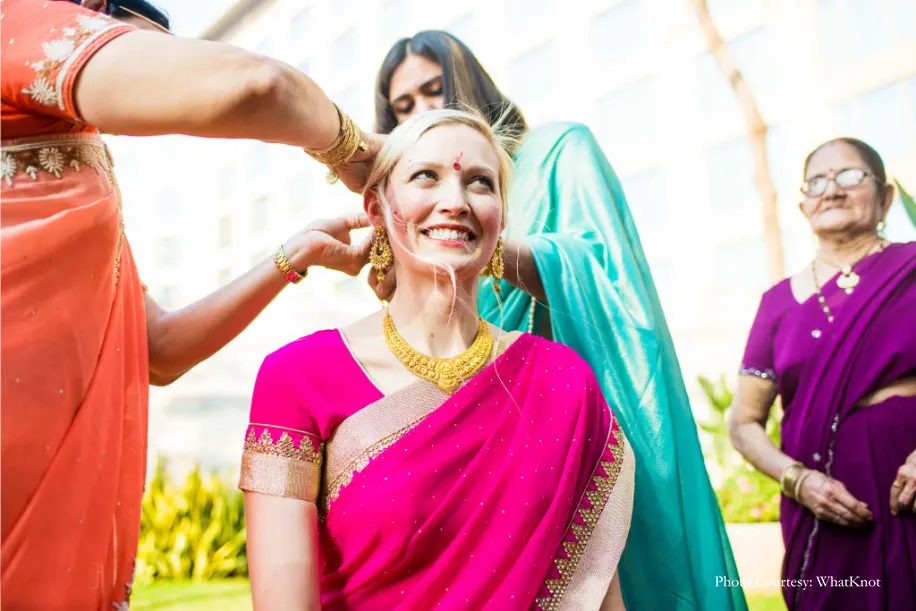 Sindhi Weddings: Customs and Traditions | Planning | WeddingSutra