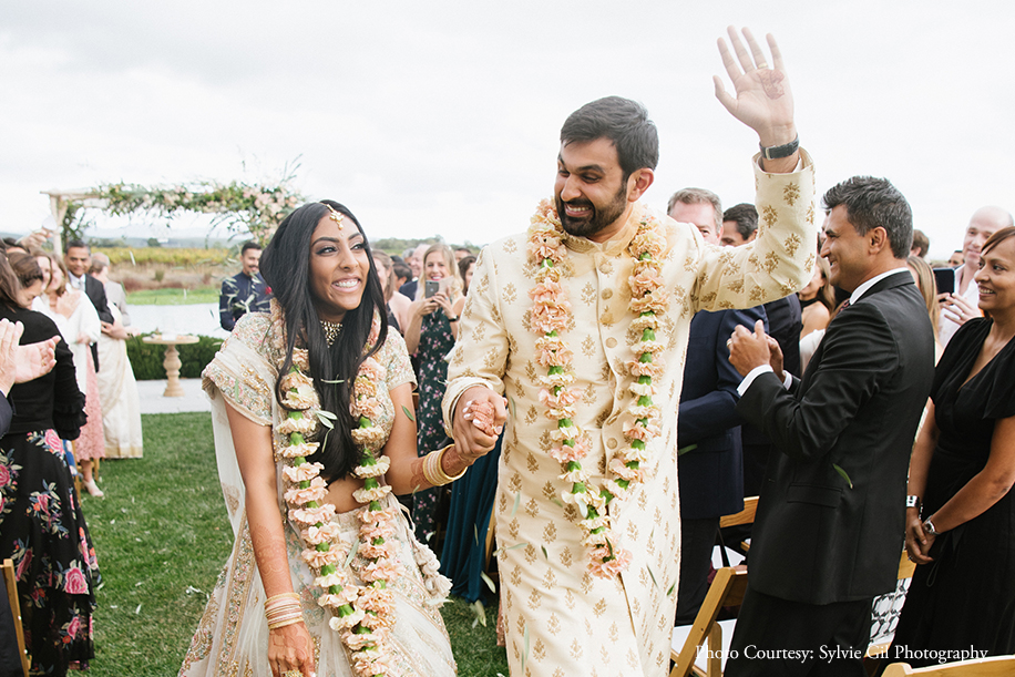 Divya and Tejas, Sonoma, California Divya and Tejas, Sonoma, California
