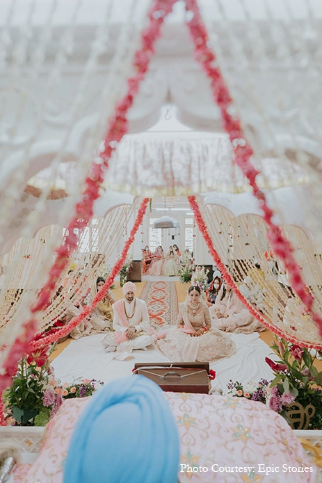 Vidhi Thakkar and Rohan Singh, The Taj Mahal Palace, Mumbai Vidhi Thakkar and Rohan Singh, The Taj Mahal Palace, Mumbai