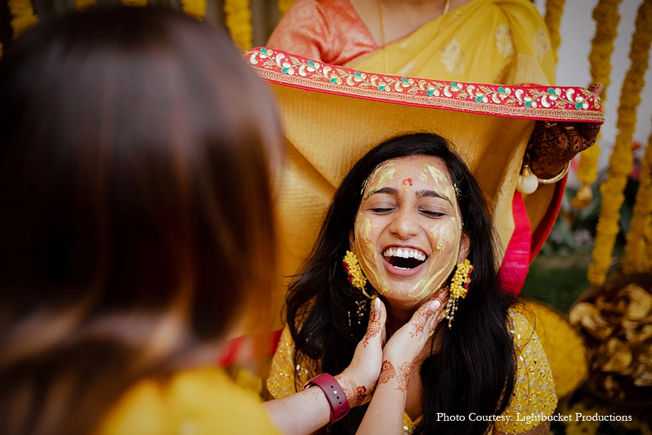Aishwarya Mathuria and Yasaswi K, Bengaluru