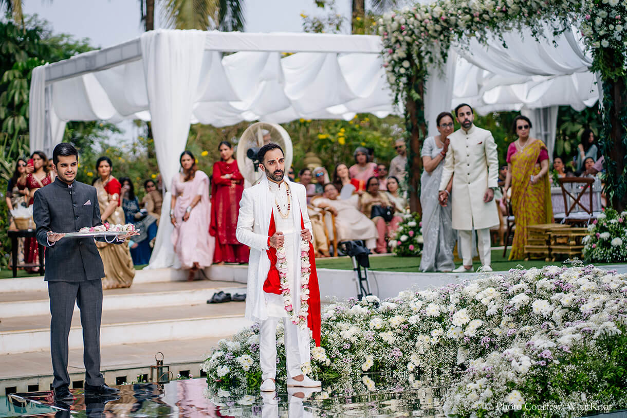 Avni and Roshan, The Mansion House, Alibaug