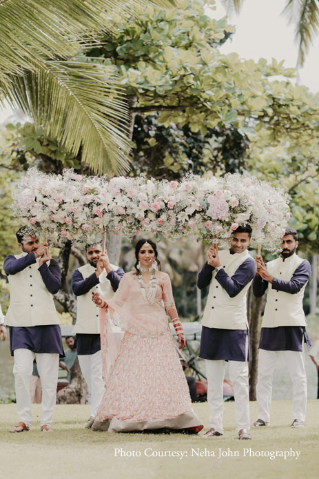 Carishma and Gaurav, Taj Green Cove Resort and Spa, Kovalam