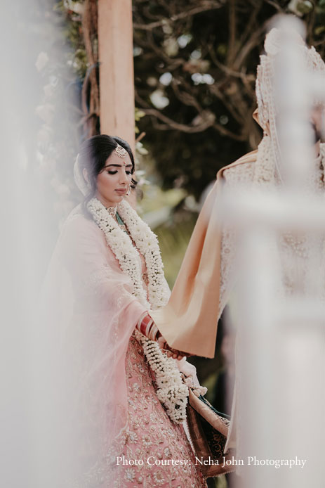 Carishma and Gaurav, Taj Green Cove Resort and Spa, Kovalam