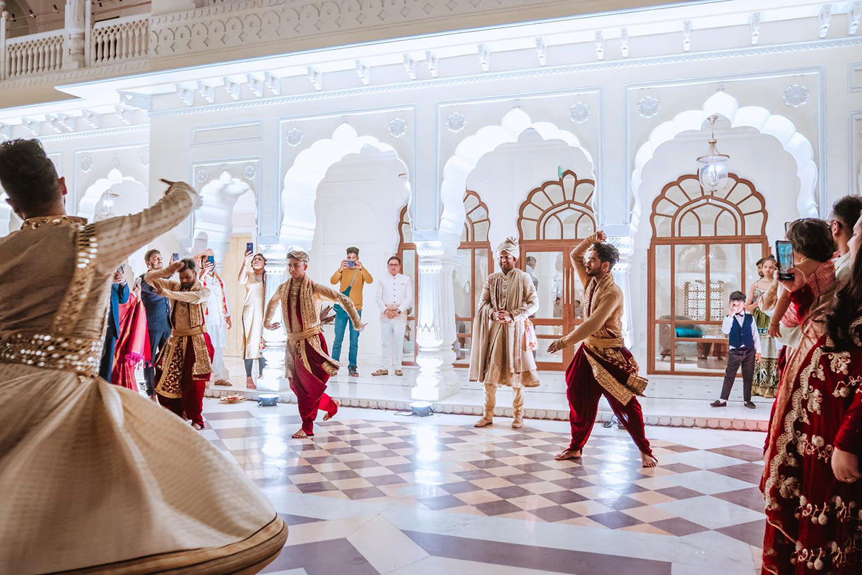 Disha Doshi and Vivek Tajpuriya, Mansarovar