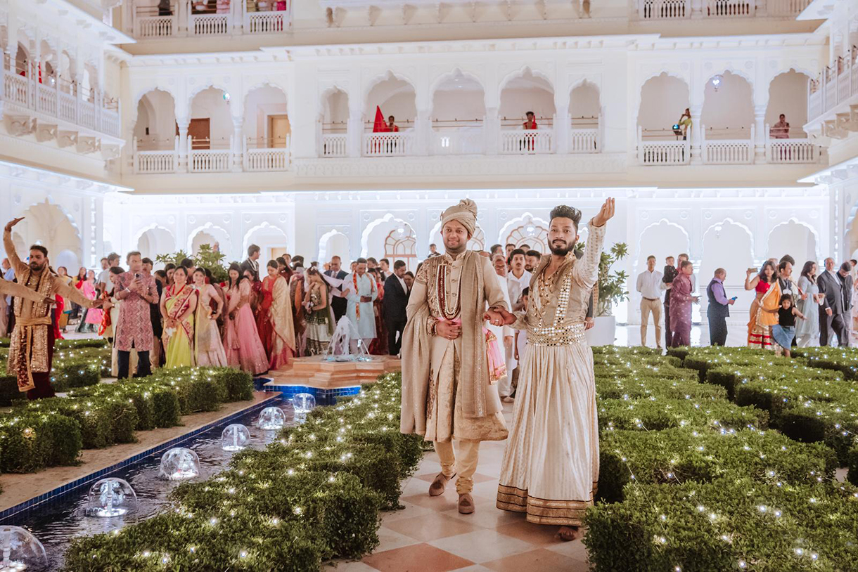 Disha Doshi and Vivek Tajpuriya, Mansarovar