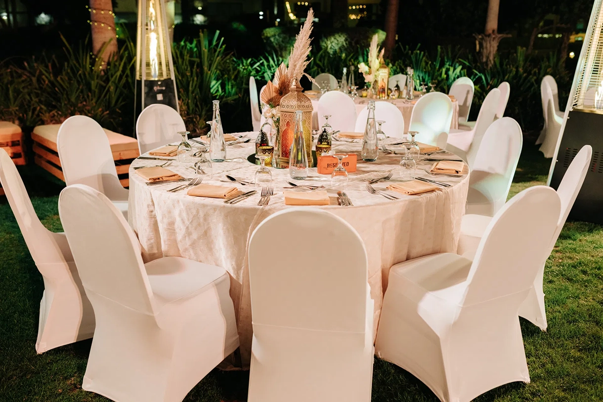 Falak and Aksh, Dubai