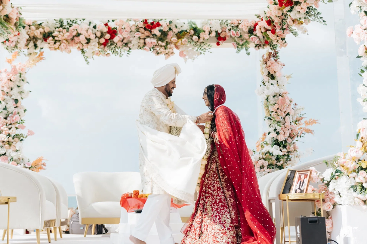 Falak and Aksh, Dubai