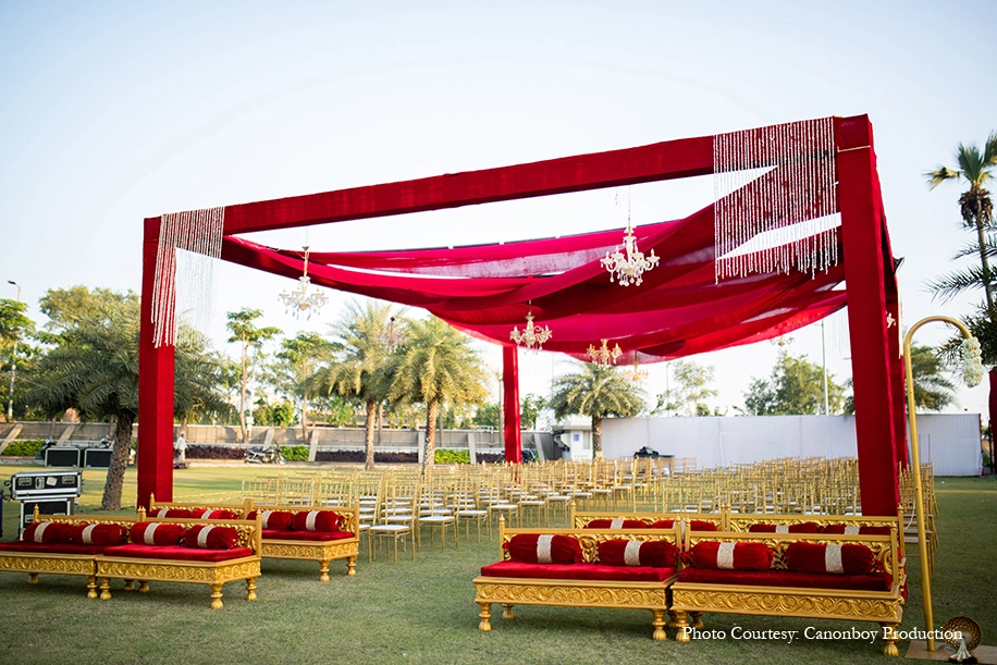 Hiral Mangrola and Bhargav Gandhi, Mumbai