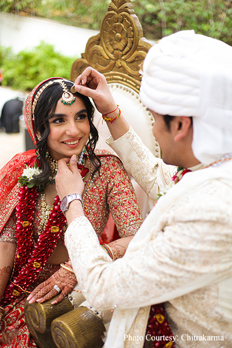 Ipshita Thanawala and Vishesh Kadakia, Taj Santacruz