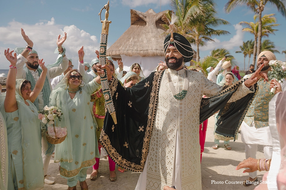 Ravi Dhillon and Dipesh Mistry, Mexico