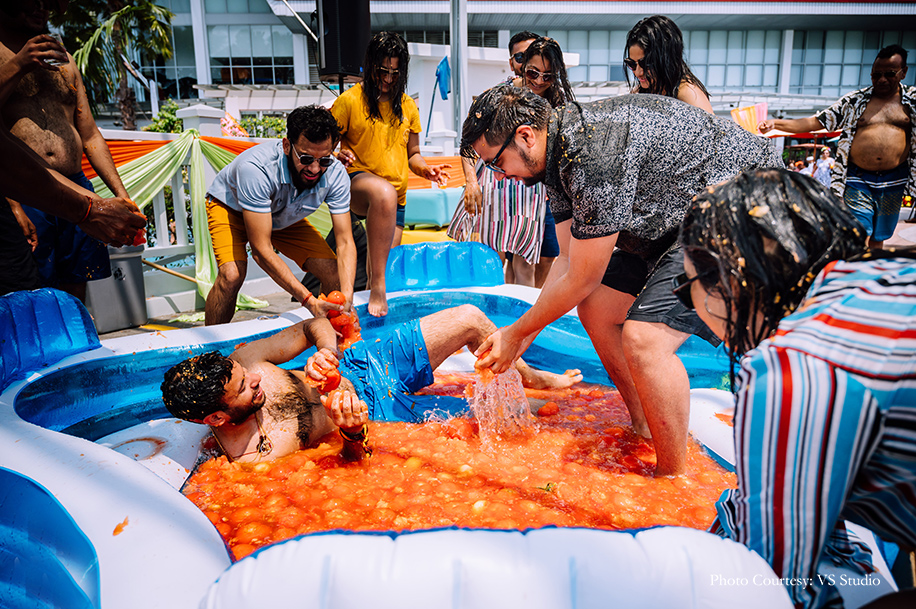 Reshu and Ashish, Malaysia Reshu and Ashish, Malaysia