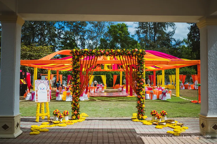 Orange and yellow decor for the welcome function