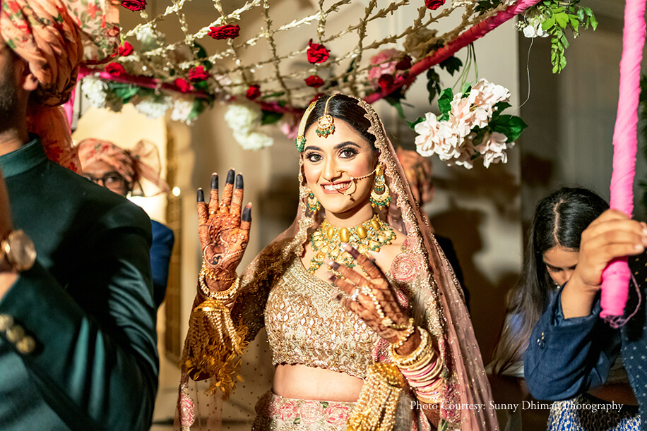 Bride's entry under phoolon ki chadar Bride's entry under phoolon ki chadar