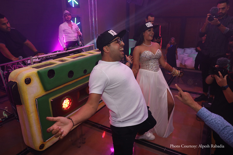 Sian and Tarry, Abama Sian and Tarry, Abama