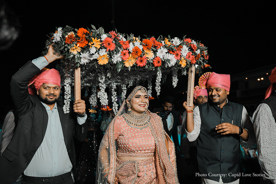 Isha and Inpreet, Mexico Isha and Inpreet, Mexico