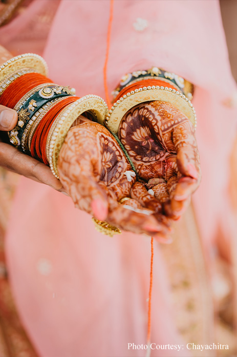 Trijya and Ankit, de Exotica Crest Resort & Spa, Shimla