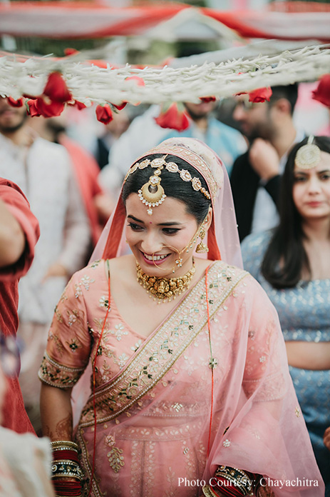 Trijya and Ankit, de Exotica Crest Resort & Spa, Shimla