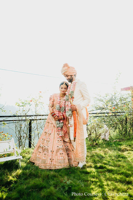 Trijya and Ankit, de Exotica Crest Resort & Spa, Shimla