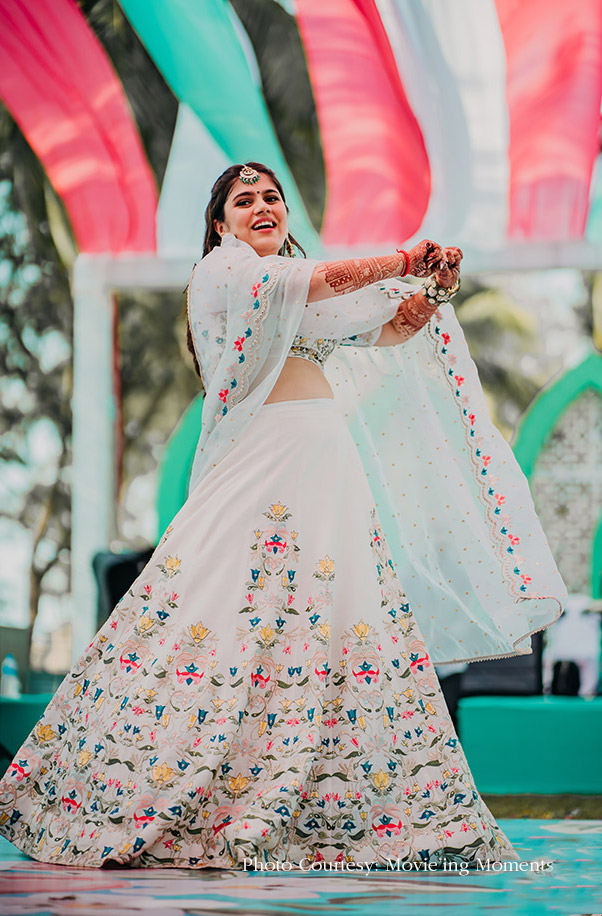 Floral embroidery on lehenga