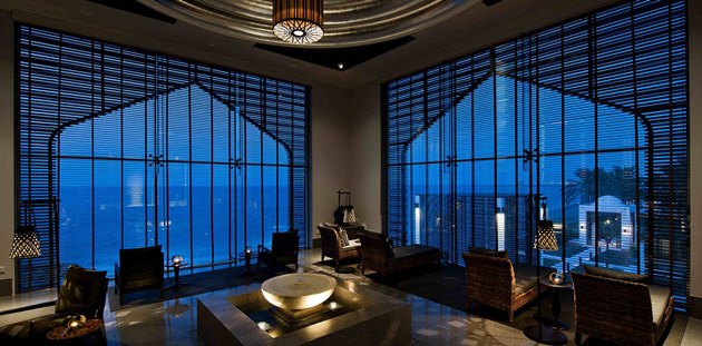 Chedi-Muscat_Spa-Fitness_Relaxation-Lounge-02_v-1