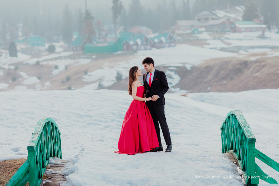 pre-wedding shoot in Gulmarg, Kashmir