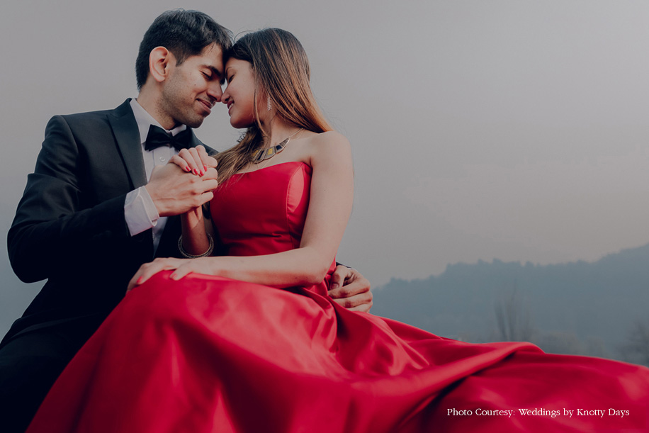 Pre Wedding Dress Outfit Ideas by best pre wedding photographer in delhi ncr