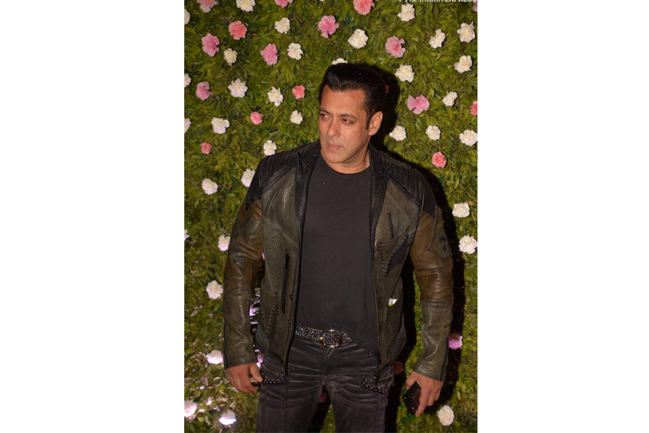 Salman Khan at Amit Thackery and Mitali Borude Reception
